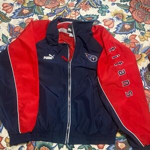 Vintage Puma Men’s Red and Navy Tennessee Titans Windbreaker